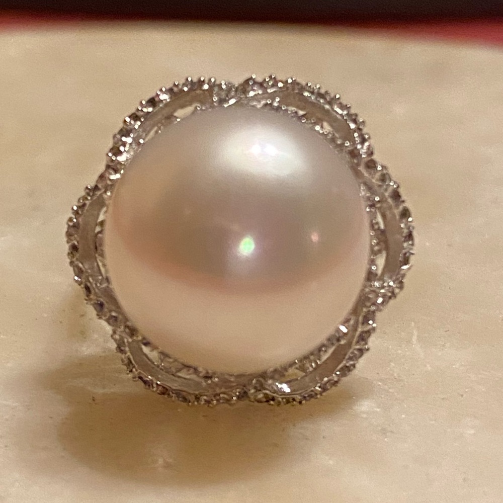 NWOT CULTURED FRESHWATER PEARL W TOPAZ STERLNG RNG